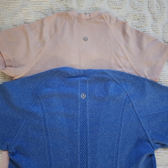 ❤️SOLD❤️ Lululemon Swiftly Tech Short Sleeve Shirts Lot of 2!! - Picture 5 of 6